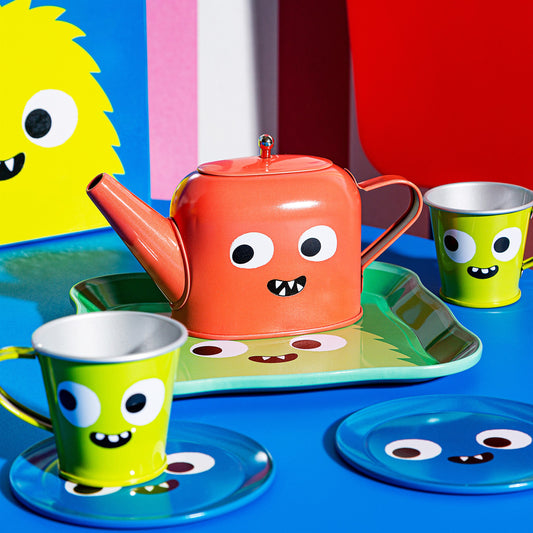 MONSTER TIN TEA SET